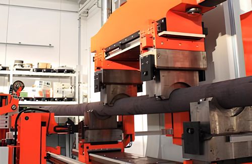 Machines de redressage : types, technologies et applications dans le secteur